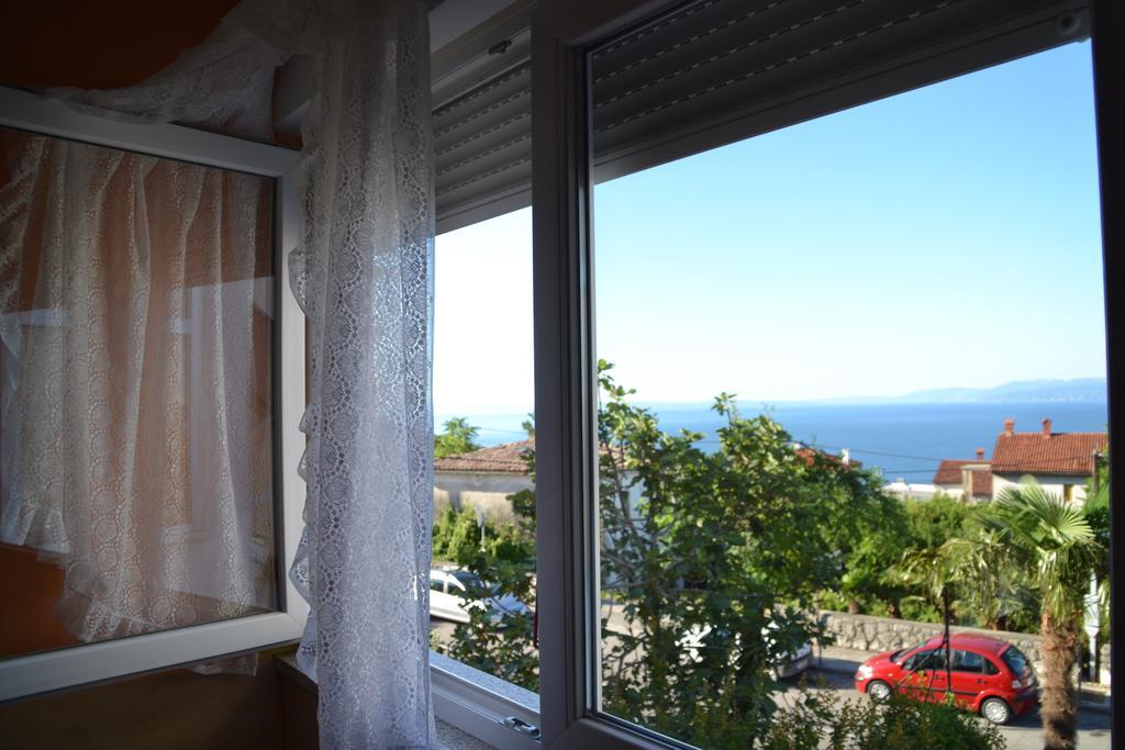 Apartment Antonija With Seaview Rijeka Exterior foto